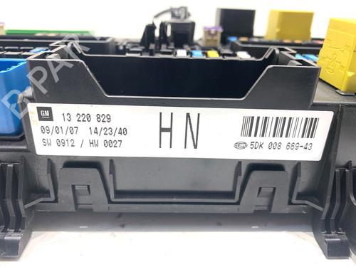 Fuse box OPEL ASTRA H GTC (A04) 1.9 CDTI (L08) | BP39328023E1 - Image 5
