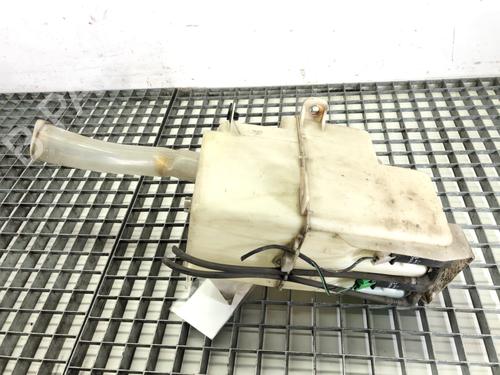 Used Windscreen washer tank Windscreen washer tank 39283268 39283268