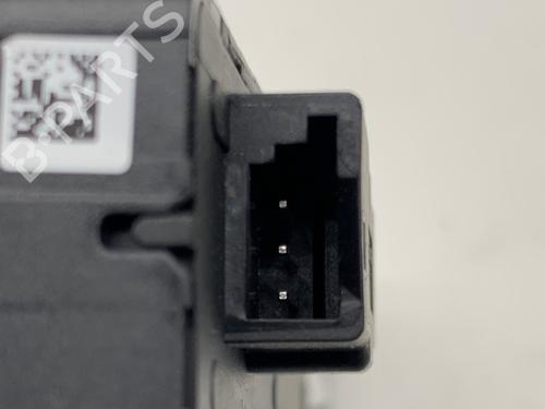Switch TESLA MODEL Y (5YJY) EV | BP39336308I30 - Image 4