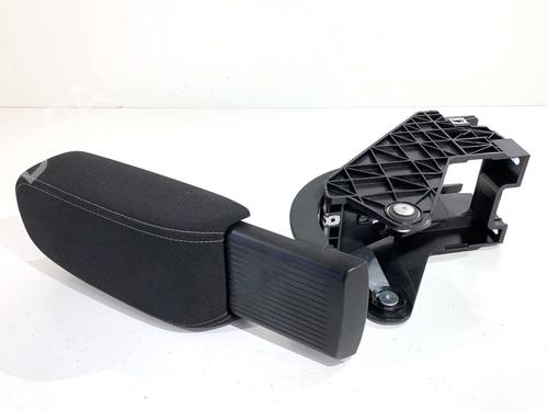 Armrest / Center console SKODA KAMIQ (NW4) 1.5 TSI | BP39341565I20 - Image 4
