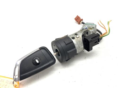 Switch PEUGEOT PARTNER Box Body/MPV 1.6 HDi 16V | BP40057397I30 - Image 2