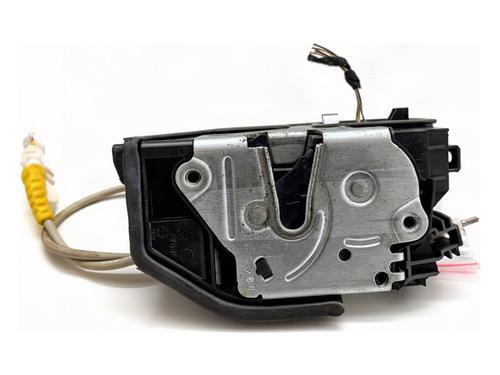 front-left-lock-bmw-1-f21-2011-2012-2013-2014-2015-2016-2017-2018-2019-39369364 main image