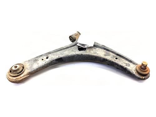 Used Right front suspension arm Right front suspension arm MITSUBISHI OUTLANDER III (GG_W, GF_W, ZJ, ZL, ZK) 2.0 4WD (GF7W) (150 hp) 40115833 40115833