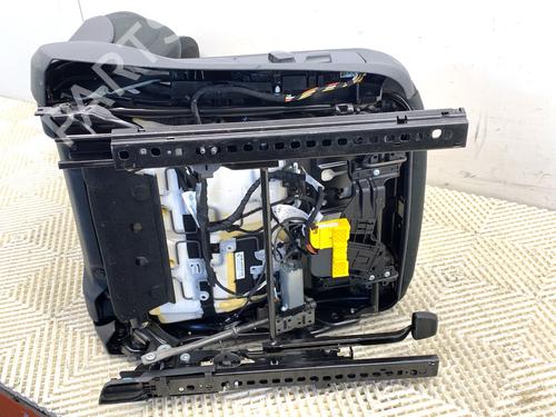 Right front seat BMW 5 (G30, F90) 530 e Plug-in-Hybrid | BP39297512C16 - Image 7