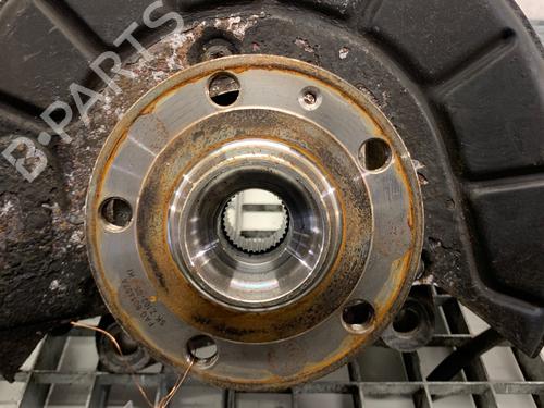 Right front steering knuckle VW PASSAT B7 (362) 2.0 TDI | BP39324867M26 - Image 2