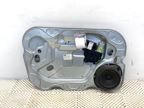 rudehejsemekanisme-ventre-foran-ford-kuga-i-2008-2009-2010-2011-2012-39350207 main image
