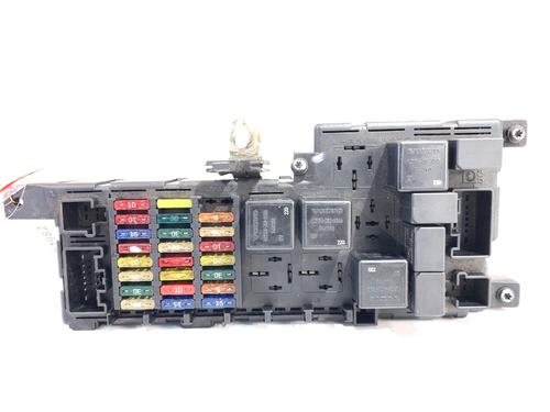 Used Fuse box Fuse box 39314347 39314347