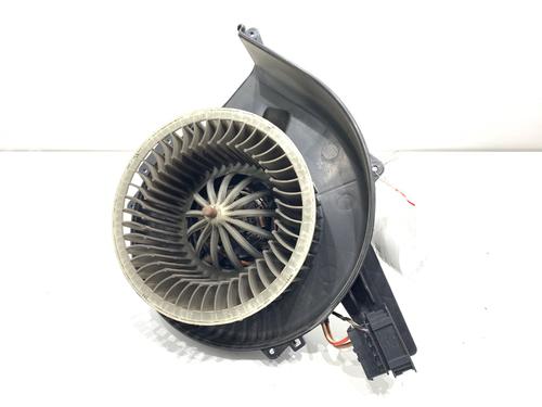 Used Heater blower motor Heater blower motor SKODA ROOMSTER (5J7) 1.4 (86 hp) 39300752 39300752