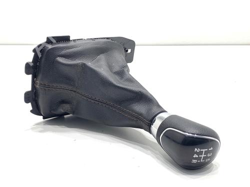 Used Shift knob Shift knob 39330062 39330062
