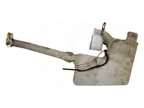 Used Windscreen washer tank Windscreen washer tank 39371959 39371959