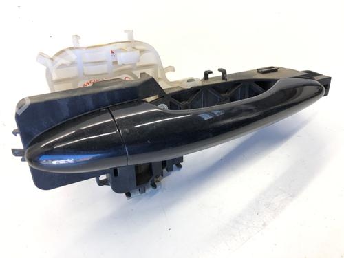 front-right-exterior-door-handle-kia-sportage-iii-sl-2009-2010-2011-2012-2013-2014-2015-2016-2017-39338733 main image