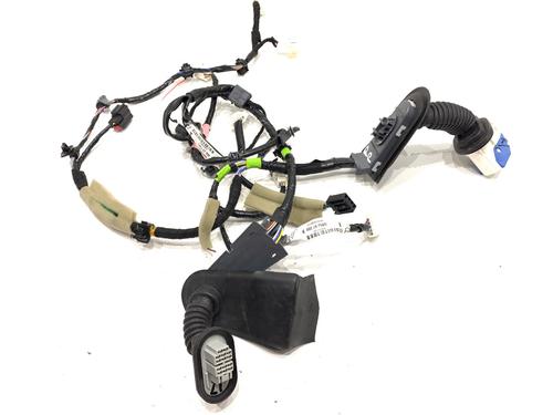 Used Wiring harness Wiring harness 39300503 39300503