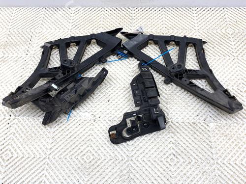 Used Rear bumper bracket Rear bumper bracket 39341177 39341177