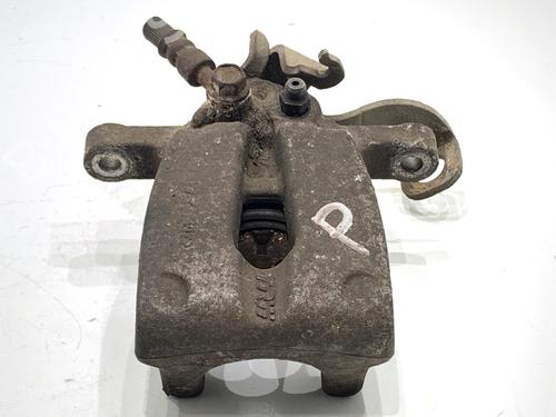 right-rear-brake-caliper-kia-ceed-sportswagon-jd-2012-2013-2014-2015-2016-2017-2018-39320084 main image