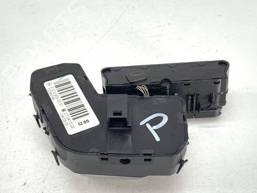 Switch MERCEDES-BENZ E-CLASS (W212) E 400 4-matic (212.067) | BP39704144I30 - Image 2