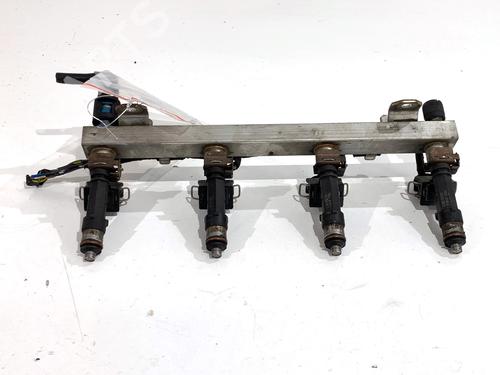 Used Injection rail Injection rail 39328416 39328416