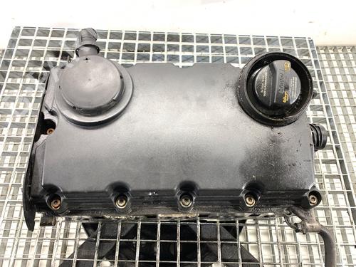 Used Cylinder head Cylinder head 39322636 39322636