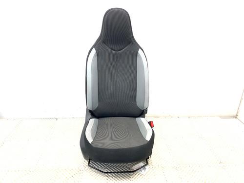 Right front seat TOYOTA AYGO (_B4_) 1.0 (KGB40) | BP39356213C16 - Image 2