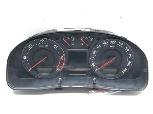 instrument-cluster-skoda-superb-i-3u4-2001-2002-2003-2004-2005-2006-2007-2008-39275123 main image