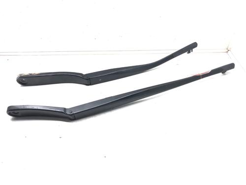 Used Front windshield wiper arm Front windshield wiper arm BMW 7 (F01, F02, F03, F04) 750 i, Li xDrive (408 hp) 39272443 39272443