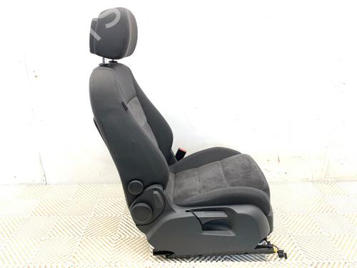 Right front seat VW TOURAN (1T3) 2.0 TDI | BP39363299C16 - Image 4