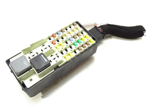Used Fuse box Fuse box 39269041 39269041