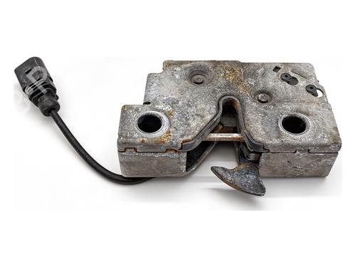 Fechadura do capot Fechadura do capot SKODA RAPID (NH3, NK3, NK6) 1.2 TSI (105 hp) 39704017 39704017