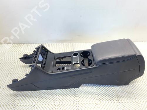 Used Middle console Middle console 39338953 39338953