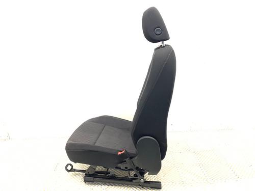 Right front seat VW PASSAT B8 Variant (3G5, CB5) 2.0 TDI | BP39353180C16 - Image 6