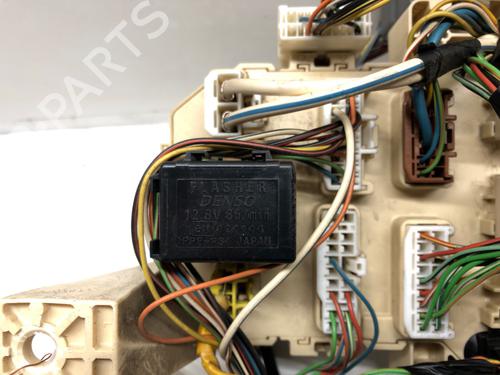 Fuse box SUZUKI SWIFT III (MZ, EZ) 1.3 (RS413, ZC11S) | BP39269299E1 - Image 4