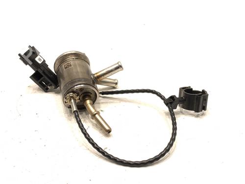 Injector LAND ROVER RANGE ROVER EVOQUE (L551) 2.0 D200 MHEV 4x4 | BP39324561M100 - Image 2