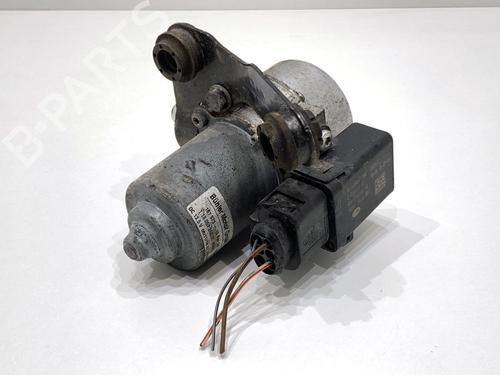 Used Vacuum pump Vacuum pump SKODA FABIA III Estate (NJ5) 1.0 (75 hp) 39332313 39332313