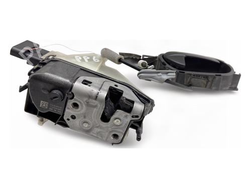 front-right-lock-citroen-jumpy-iii-bus-v_-2016-39376989 main image