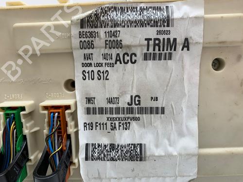 Fuse box FORD KUGA I 2.0 TDCi 4x4 | BP39362058E1 - Image 3