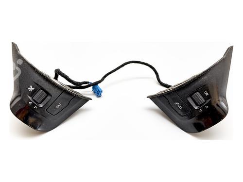 steering-wheel-controls-peugeot-2008-i-cu_-2013-39353618 main image