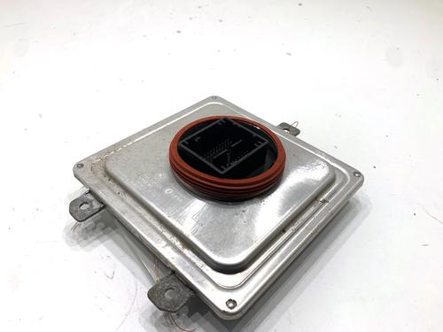 Used Xenon ballast Xenon ballast BMW 5 Touring (G31) 530 e Plug-in-Hybrid xDrive (184 hp) 39344096 39344096