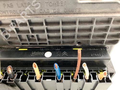Fuse box CITROËN C3 II (SC_) 1.6 HDi | BP39703696E1 - Image 4