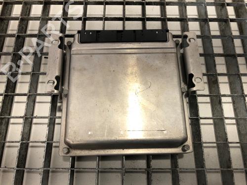 Used Engine control unit (ECU) Engine control unit (ECU) 39299735 39299735