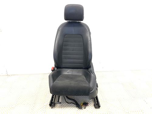 left-front-seat-vw-cc-b7-358-2011-2012-2013-2014-2015-2016-2017-39351319 main image