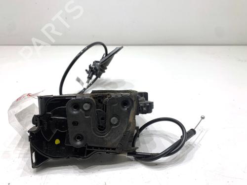 front-right-lock-renault-megane-iv-hatchback-b9amn_-2015-39339698 main image