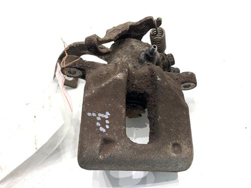 right-rear-brake-caliper-toyota-auris-_e18_-2012-2013-2014-2015-2016-2017-2018-2019-39339531 main image