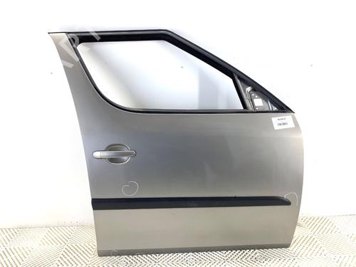 right-front-door-skoda-roomster-5j7-2006-2007-2008-2009-2010-2011-2012-2013-2014-2015-39314330 main image