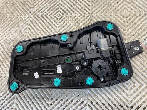 Used Rear left window mechanism Rear left window mechanism SKODA OCTAVIA IV (NX3, NN3, PV3) 2.0 TSI 4x4 (190 hp) 39338270 39338270