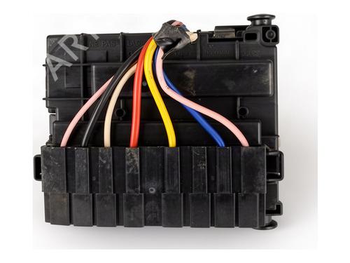 Used Fuse box Fuse box PEUGEOT PARTNER Box Body/MPV 1.6 HDi 16V (90 hp) 40068648 40068648
