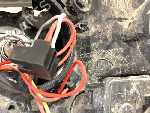 Right headlight VW PASSAT B5 Variant (3B5) 2.8 V6 | BP39970899C29 - Image 4