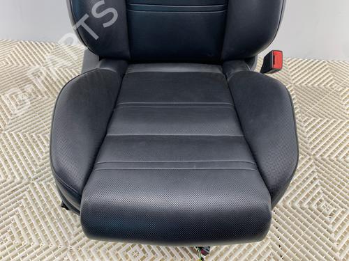 Sæde højre fortil PORSCHE CAYENNE (9YA) 3.0 AWD (9YAAA1) | BP39372461C16 - Image 3