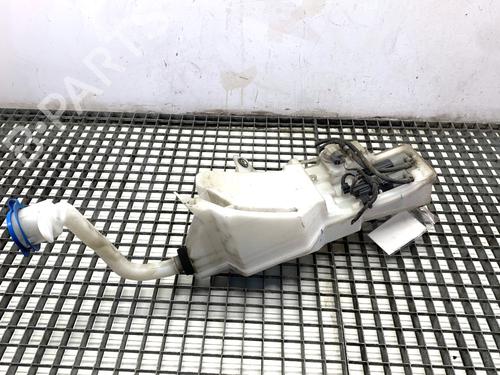 Used Windscreen washer tank Windscreen washer tank 39317805 39317805