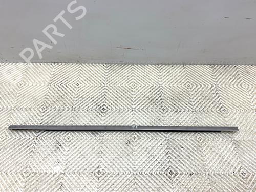 Used Door moulding trim Door moulding trim 39287906 39287906