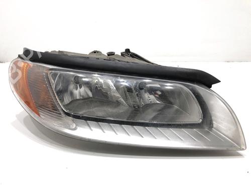 right-headlight-volvo-v70-iii-135-2007-2008-2009-2010-2011-2012-2013-2014-2015-2016-39318747 main image