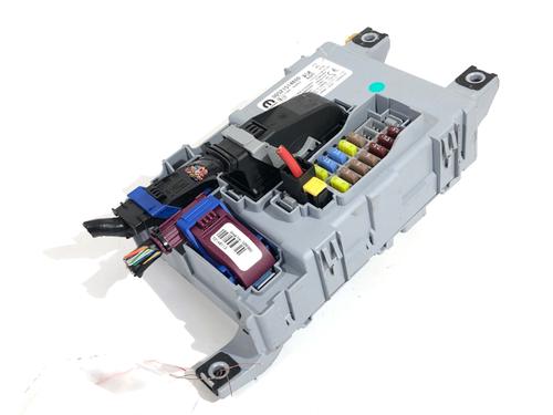 Used Fuse box Fuse box 39290893 39290893